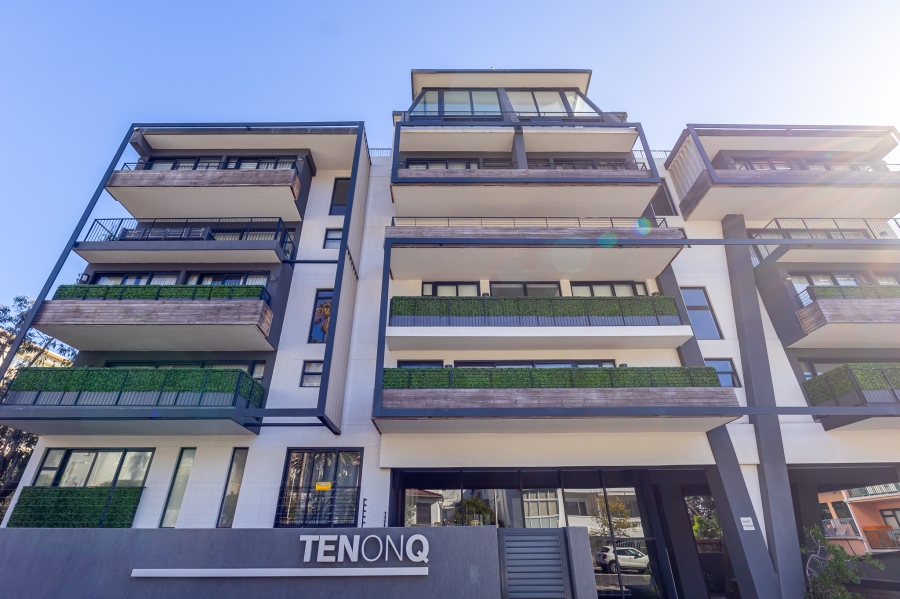 To Let 2 Bedroom Property for Rent in Sea Point Western Cape